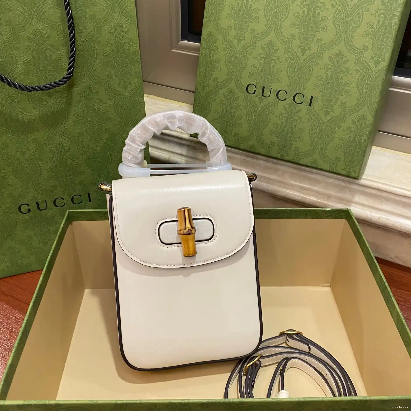 Firstbag ru mini Bamboo handbag Gucci 0630